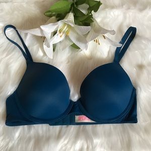 VS PINK Push-Up Bra